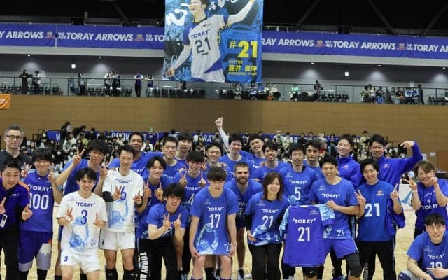 23-24シーズンは“企画ユニフォーム元年”だった!? Vリーグ男子の斬新デザイン3選〔東レアローズ〕