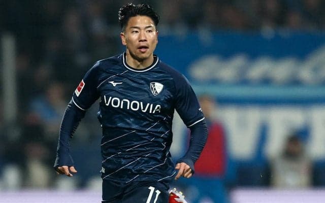 「お洒落さんカッコイイ」「久々の私服姿」浅野拓磨のオフの私服姿が話題を呼ぶ「笑顔が見られてよかった」