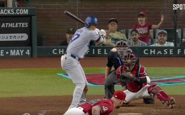 放送事故レベル！ 大谷翔平、中継カメラがとらえたヤバすぎる瞬間　一瞬見せた“目の動き”にファン騒然 「めっちゃ見てるw」「一度も目線切ってない」