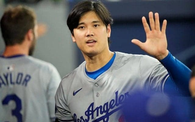 「なんで横向きなんだろうと思ったら」　大谷翔平の五七五に衝撃「俳句の才能もあるのか」