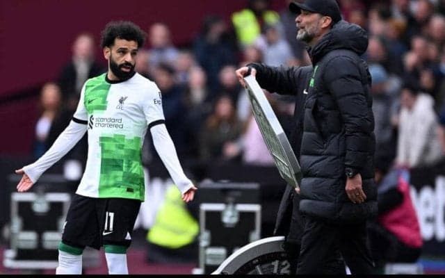 クロップvsサラーはどうして起きた？　「監督は明らかに気に入らず…」　相手FWが証言