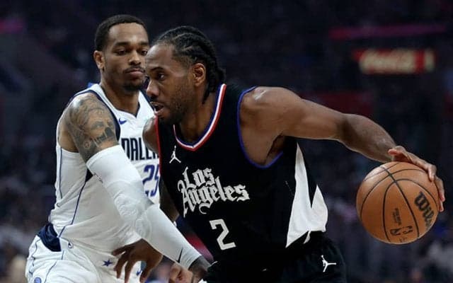 あと1敗でPO敗退に追い込まれたクリッパーズ…右ヒザ炎症のレナードは第6戦も欠場に