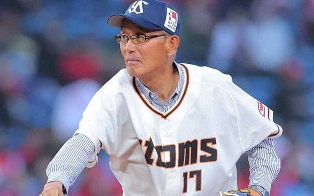 76歳とは思えぬ「素晴らしい球」　変わらぬ一投に球場どよめき「若いですね」