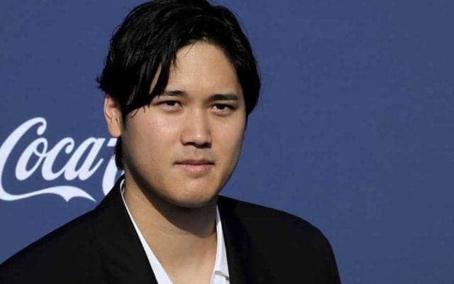 大谷翔平の土付きユニ、すでに650万円超え　オークションで“独走”…異次元の人気ぶり