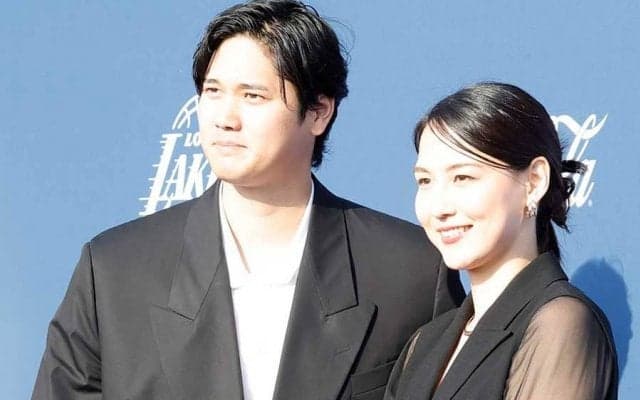 大谷翔平が「リードしている」　真美子夫人を呼び寄せ…カメラマンに“神対応”