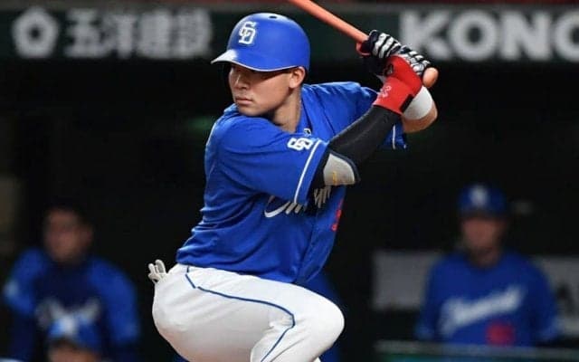 中日に救世主…打率.355の“隠れ首位打者”　大学スターが覚醒「大島以来の安打製造機」