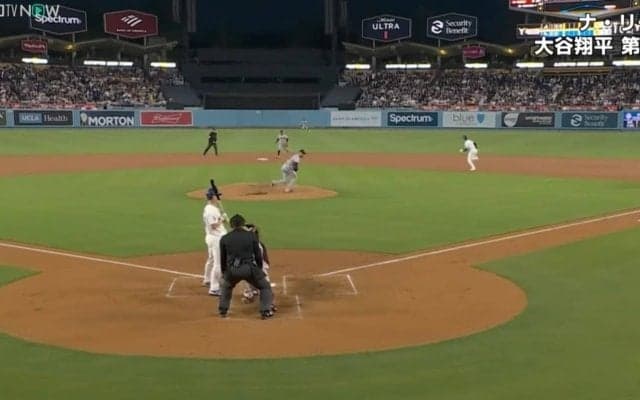 投手は足を上げちゃダメ！？ 大谷翔平の変化がヤバすぎる… モーションを完全に盗んで盗塁を決める瞬間　ファン騒然「制限解除したな」「60盗塁いくな」