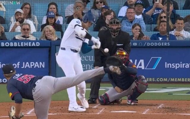 大谷翔平、なんだかいつもよりうれしそう♪ロバーツ超えのHRにダイヤモンド1周する最中から笑顔だらけ