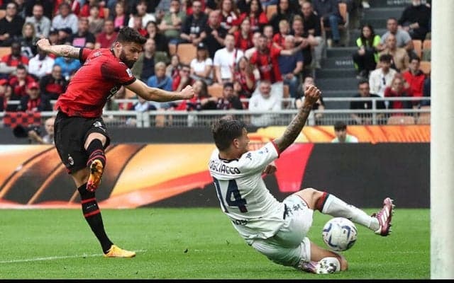 ジェノアとの打ち合いを3-3の引き分けで終えたミラン、ローマ&アタランタの結果次第で5位以上が確定【セリエA】