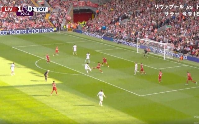 「もはや暴力」「なんて選手だ…」リバプールの潰し屋・遠藤航がアジア最強FWを“秒殺”した瞬間　日韓対決を制したデュエル王の超ド迫力ディフェンス