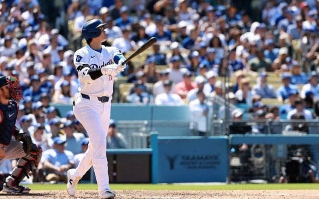 大谷翔平、95年ぶりの記録更新＆ド軍本拠地歴代3位…圧倒的パワーで刻んだ“球団史”