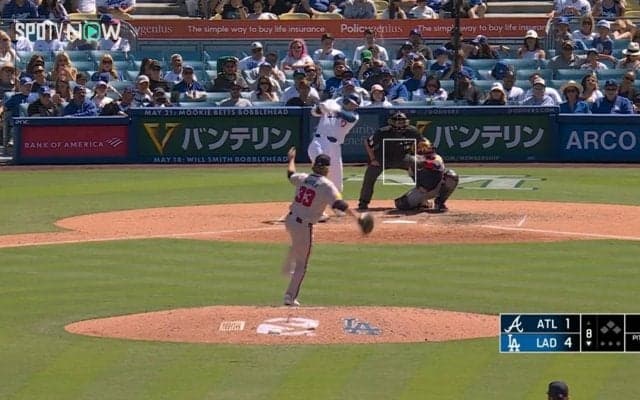 さすが目の肥えたドジャースファン 大谷翔平の衝撃弾を見て総立ちになるのがめちゃくちゃ速い