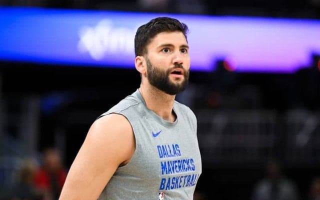 ベンチから貢献していたマブスのマキシ・クリーバーが右肩負傷で無期限の離脱