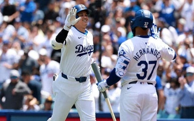 大谷翔平が客席に巻き起こした“連鎖反応”　興奮度MAXの光景が「微妙な時差たまらん」