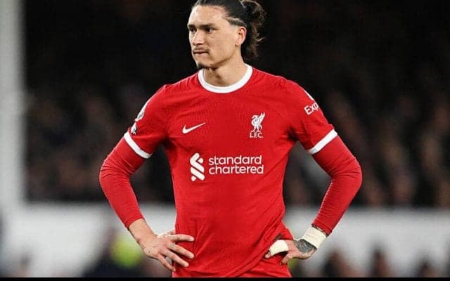 一部ファンから罵倒されるヌニェス…SNSでリバプール関連の画像削除もクラブは放出考えず？