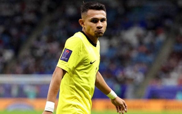 マレーシアで衝撃事件…スター選手がショッピングモールで酸をかけられ緊急手術、半年はプレーできない可能性。数日前には別の代表選手が強盗に襲われ負傷