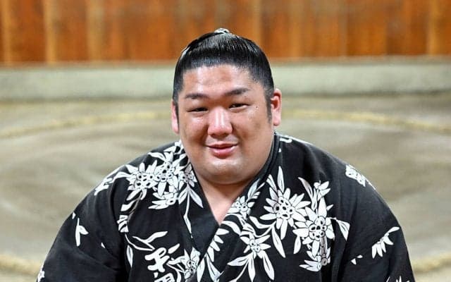 尊富士が成し遂げた110年ぶりの新入幕優勝の裏側　負傷を抱えながら千秋楽出場を決めたワケ