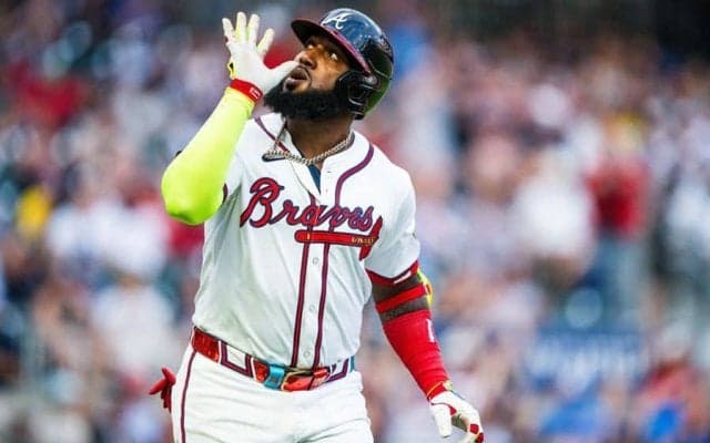 大谷翔平の“新ライバル”がトップタイ11号　打点と2冠…2試合ぶり豪快3ラン