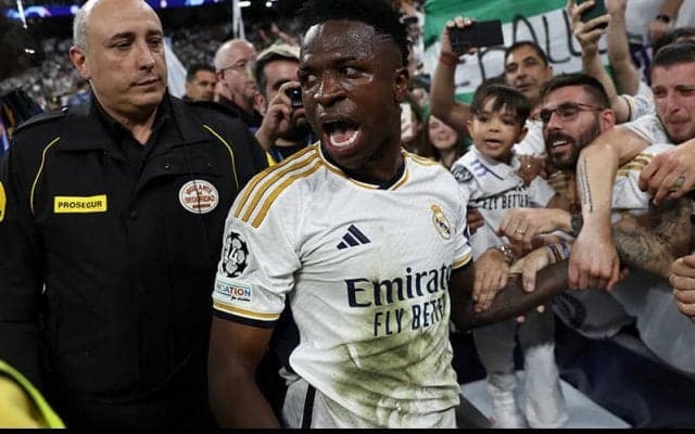 「これがレアル・マドリー！」流石の勝負強さでCL決勝進出、歓喜のヴィニシウスは「このシャツを着られて本当に幸運」