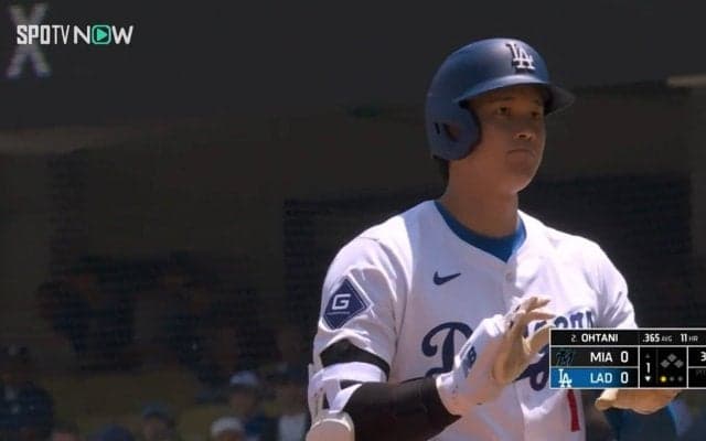 大谷翔平を冷やすな！くっきりボール球を“ストライク”にした球審に地元ファンが不満爆発＆大ブーイング「ゾーンにかすりもしてない」