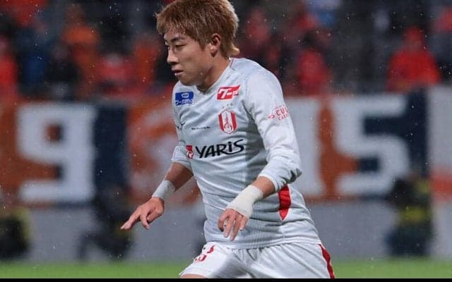 名古屋の大卒ルーキーMF倍井謙がプロA契約、今季11試合に出場「勝利に貢献していけるよう頑張っていきたい」