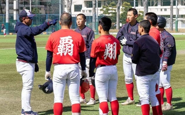 専用球場なし、練習は短時間でも“聖地4強”　東大生も輩出する強豪の「文武両道」