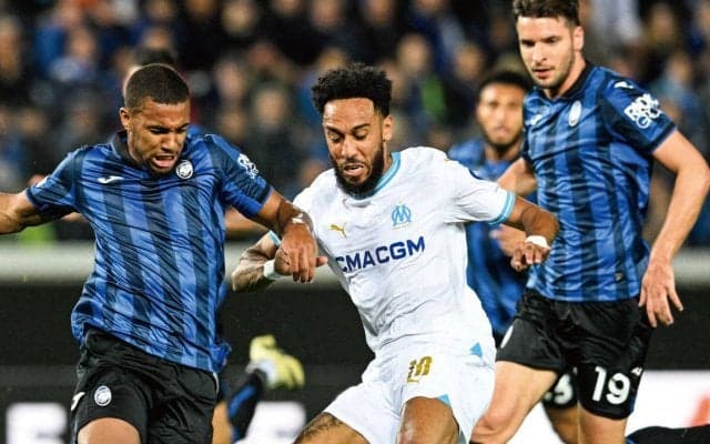 34歳オーバメヤンの涙…今季マルセイユ加入で27得点、健在ぶり証明でクラブの体裁保つも奮闘及ばずEL敗退