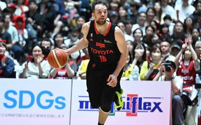 タイトル奪還に手応えを感じるザック・バランスキー…「アルバルカーズが作り出す雰囲気は居心地がいいんです」