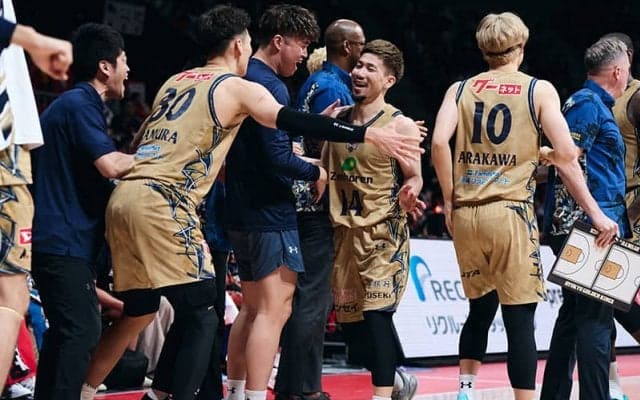 敵地でもファンとともに戦う琉球ゴールデンキングスの岸本隆一「歓声は僕たちを奮い立たせた」