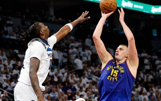 序盤から主導権つかんだナゲッツがウルブズに快勝…ヨキッチ、マレーら主力陣が躍動