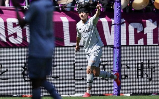 ゴール直後にゴールの撃ち合いは福岡に軍配で無敗を「8」に! 京都は今季のホーム6連敗で未だ勝ち点取れず【明治安田J1第13節】