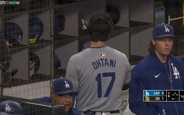 大谷翔平、右腕が野手と接触直後にベンチで気になる仕草 カメラが捉えた瞬間に「何もありませんように…」「大丈夫か？」心配の声