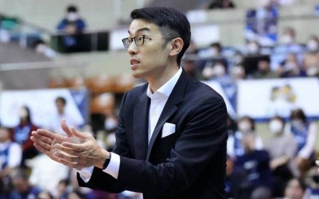 長崎ヴェルカの前田健滋朗HCが退任…史上最短3年でB1昇格「かけがえのない時間」