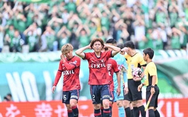 【東京V戦で3−0からの同点劇はなぜ起きたのか。鹿島の歴史的失態を探る(2)】安西と佐野の言葉が意味するもの。この結果がシーズンで何を意味するかは自分たち次第