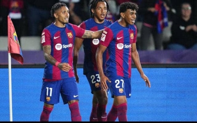 ソシエダに完勝のバルセロナが2位浮上！古巣対決の久保は70分からプレー【ラ・リーガ】