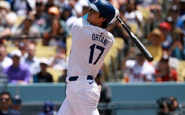 同僚告白…大谷翔平に「怯えている」　一塁のベッツは“珍行動”「当たったらおしまいだ」