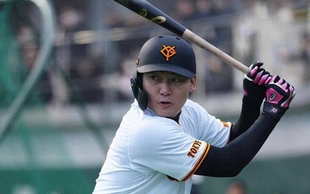 「なんでこれで2位なんだ」巨人、12球団最悪の弱点「.247」　35歳がまさかの“救世主”