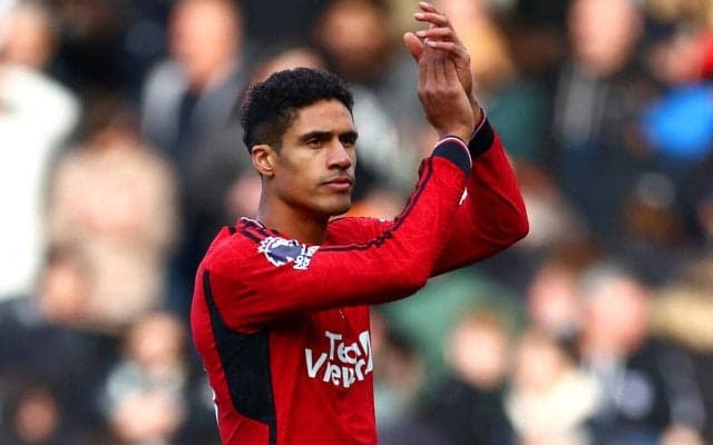 ヴァランがユナイテッド退団を発表！  3シーズンで別れ「生涯特別な場所になる」