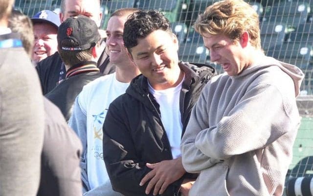 佐々木麟太郎、先輩・大谷所属ド軍戦の練習を見学　ベッツら打撃練習に熱視線