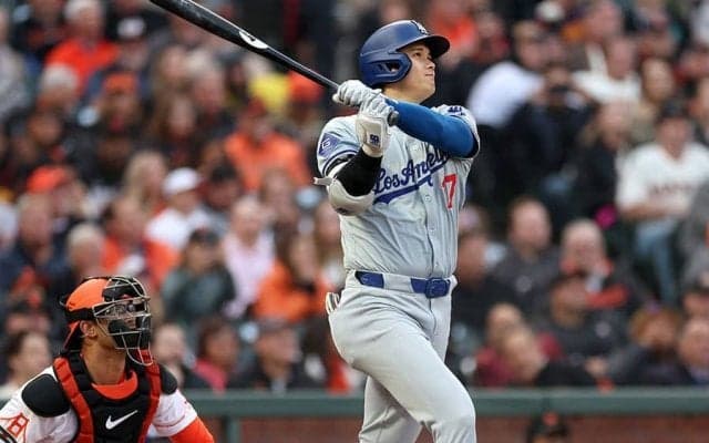 大谷翔平、6戦ぶり12号　敵地騒然136m豪快弾でリーグトップタイ…止まらぬ快進撃