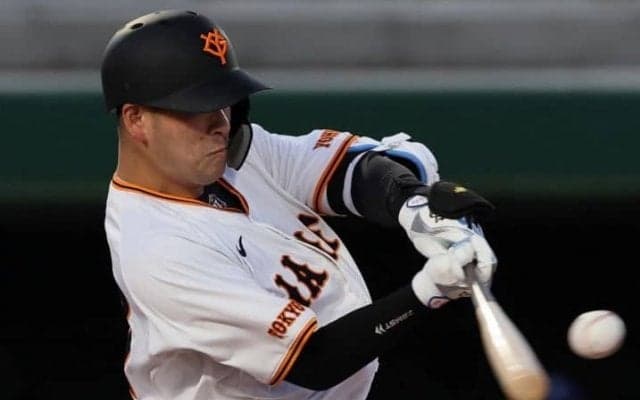 巨人再び首位奪取20勝1番乗り　正捕手争いで気を吐く　プロ7年目「打てる捕手」の存在とは