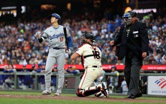 大谷翔平が2度のストライク判定に泣かされ“不満顔”　それでも3試合連続マルチ安打で打率「.364」に　ジ軍戦スイープはならず