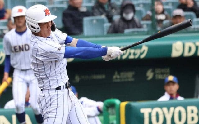 名物記者がうなったセンバツの逸材たちは「間違いなくドラフト候補」 新基準バットで柵越えの選手も