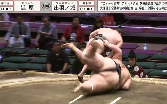 130キロ差の“現役最重量”力士を豪快に投げた！ 「ニヤリ」止まらぬ“会心”の笑み 幕下の快勝劇にどよめきと喝采