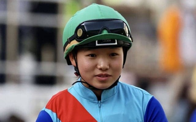 【新潟3R】小林美駒騎乗、モリノセピアが7馬身差圧勝
