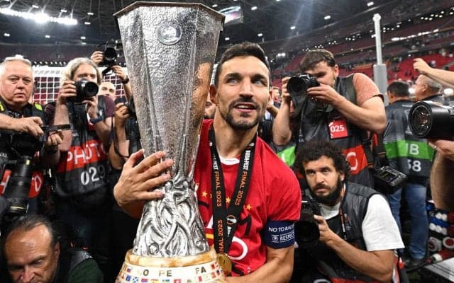 退団発表に苦言呈したヘスス・ナバス、セビージャと半年契約締結！ 12月末で現役引退、その後セビージャで役職に就くことに「給与は財団に寄付する」