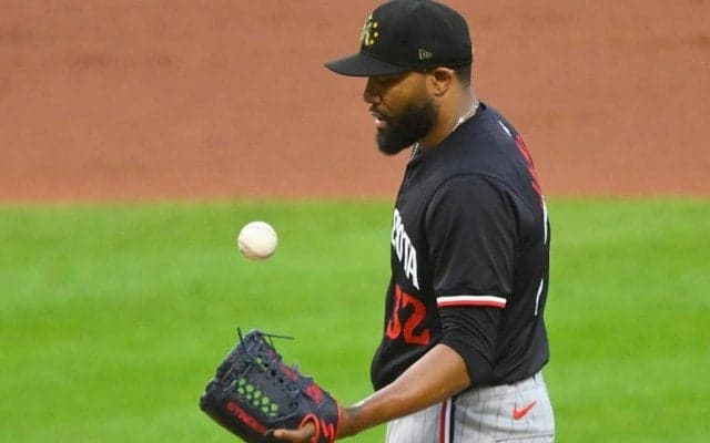 元広島右腕が“事実上の戦力外”に　35歳で実力発揮も…防御率6.85で「ひどく苦戦」