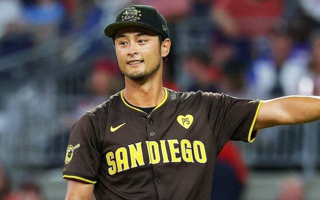 日米通算200勝達成のダルビッシュ有に元専属捕手・鶴岡慎也は「投げることへの執着心は20歳の頃とまったく変わっていない」