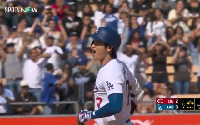 大谷翔平、歓喜の雄叫び「うおー！」自身2度目のサヨナラ打に大興奮の表情 本拠地を熱狂へと巻き込んだ瞬間