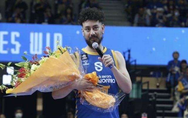 滋賀レイクスの優勝でプロキャリアの幕を下ろした眞庭城聖「バスケの神様に感謝ですね」